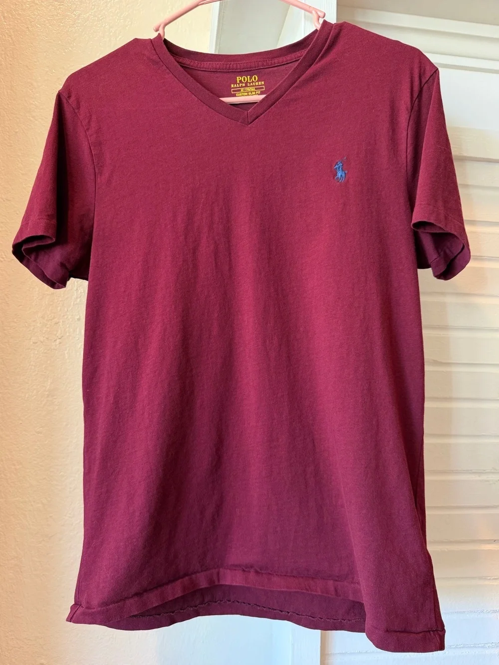 Polo by Ralph Lauren Men’s V-Neck Tee — Burgundy Size Medium